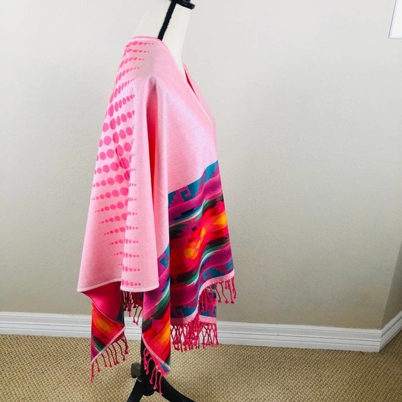 Puerto Rican Wrap Cover Womens OS Pink Colorful Fringe Reversible Vaca Cruise - Picture 6 of 9